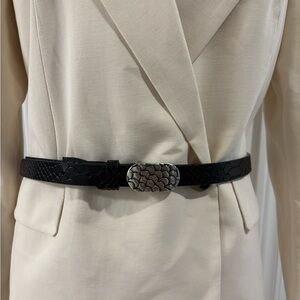 Officina Italian Premium leather Black Textured Belt with Silver Buckle 32-36”